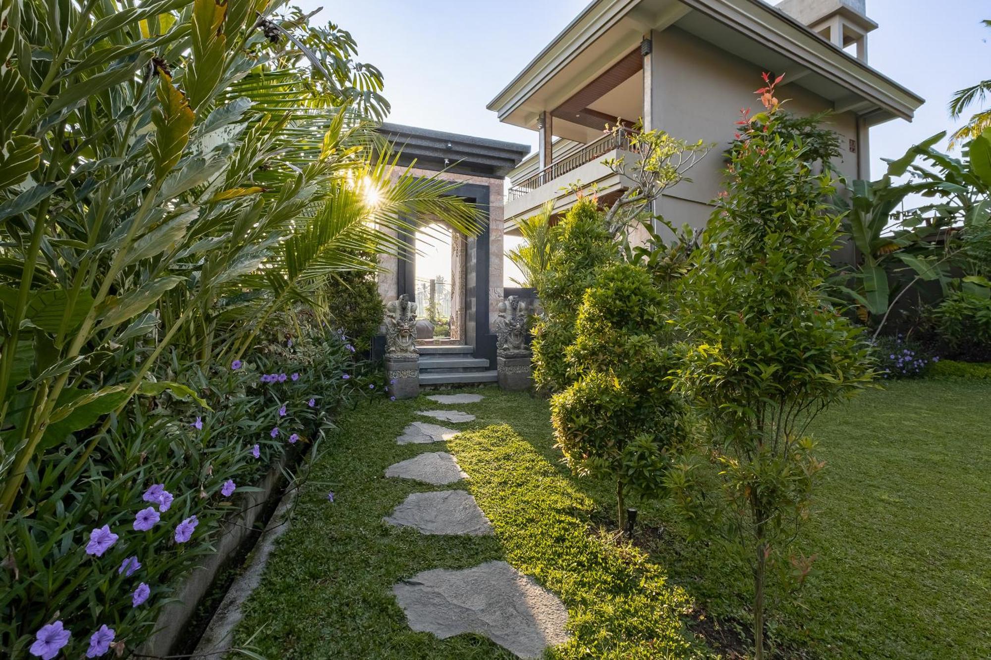 Gynandha Ubud Cottage Exterior photo